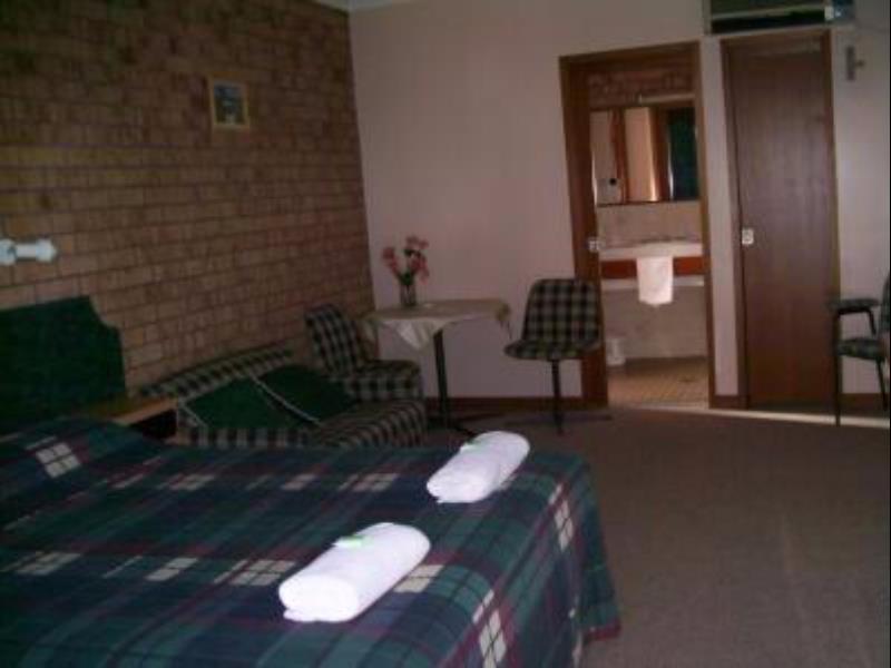 Spa Village Travel Inn Moree Zewnętrze zdjęcie